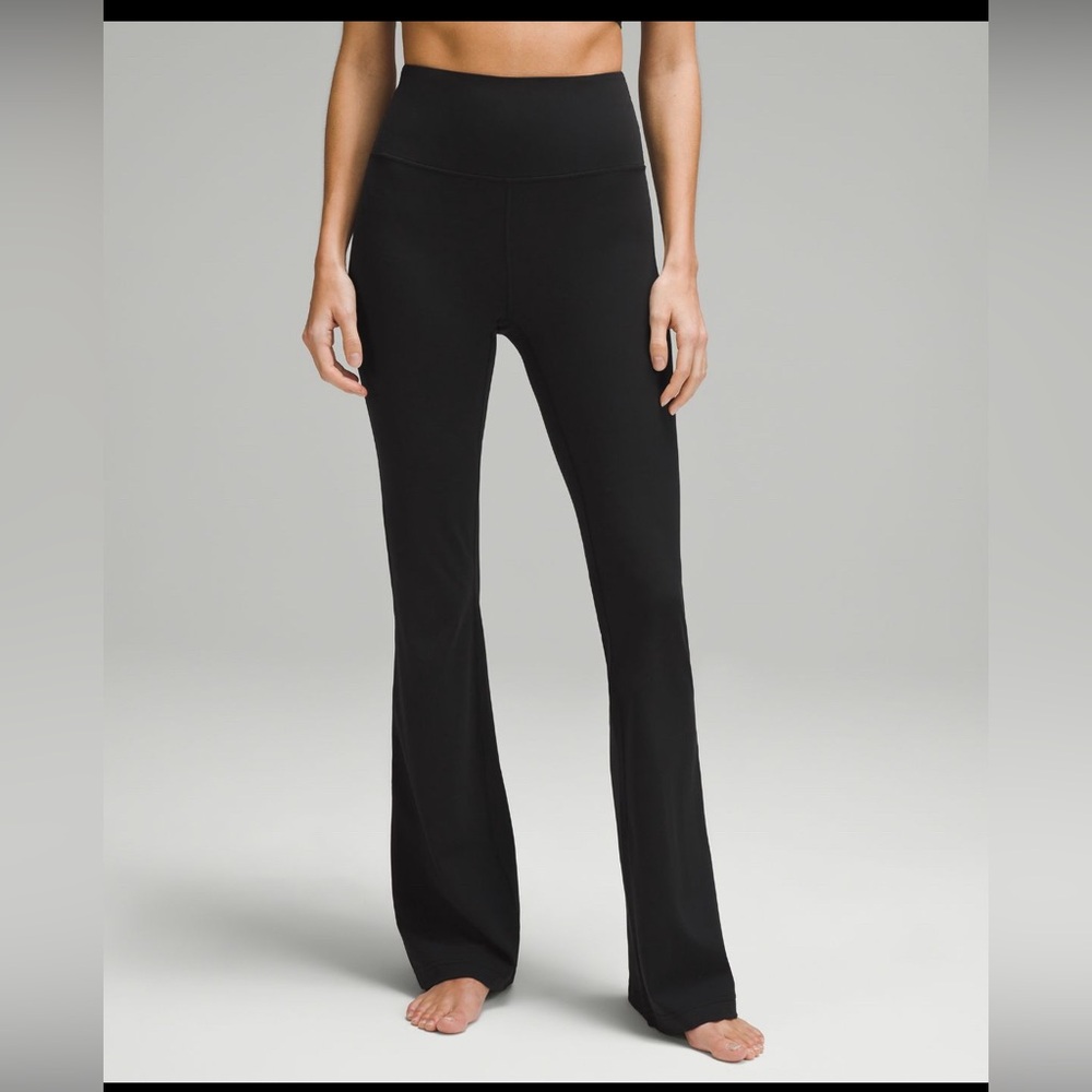 LULULEMON NWT Groove Nulu Super-High-RiseFlared Pant *Regular WOMEN
